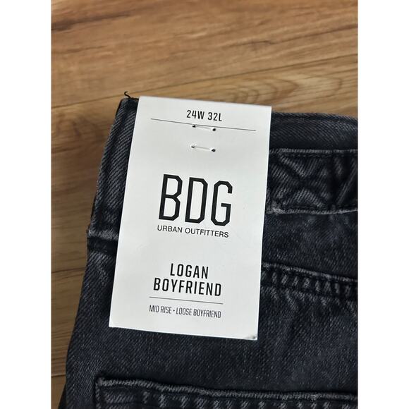 BDG Urban Outfitters Black Logan Buckle Baggy Barrel Jean Y2K NWT - Picture 6 of 14